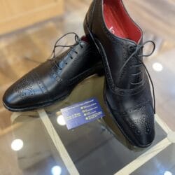 Custom balck oxford with red linning In Velour & Waza Custom Tailor